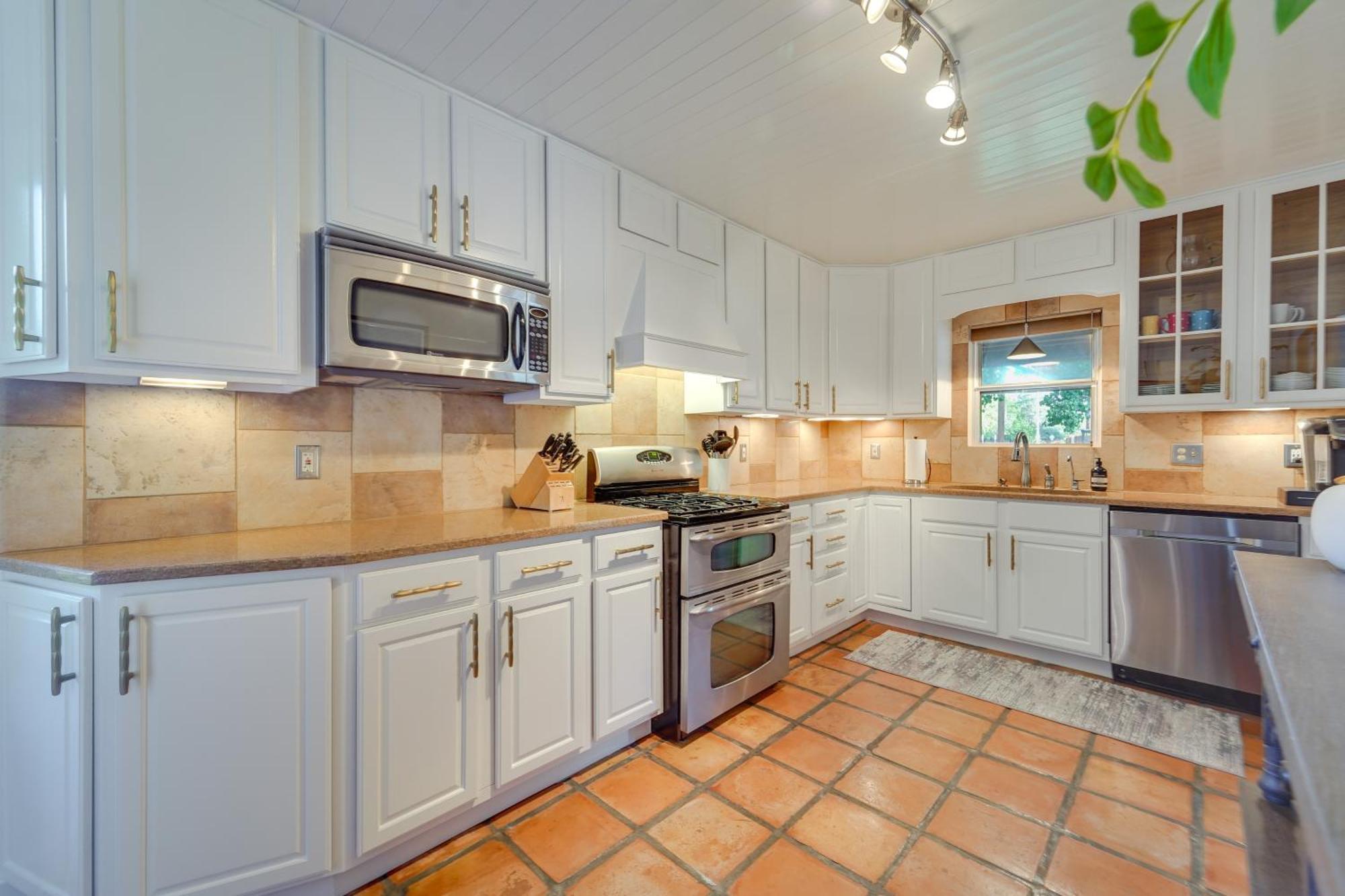 Lovely Lubbock Home With Furnished Deck And Grill Eksteriør billede